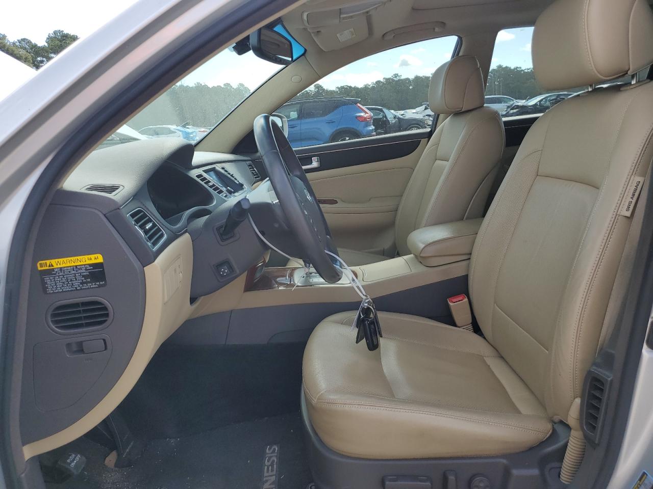 2013 Hyundai Genesis 3.8L VIN: KMHGC4DDXDU214613 Lot: 83947495