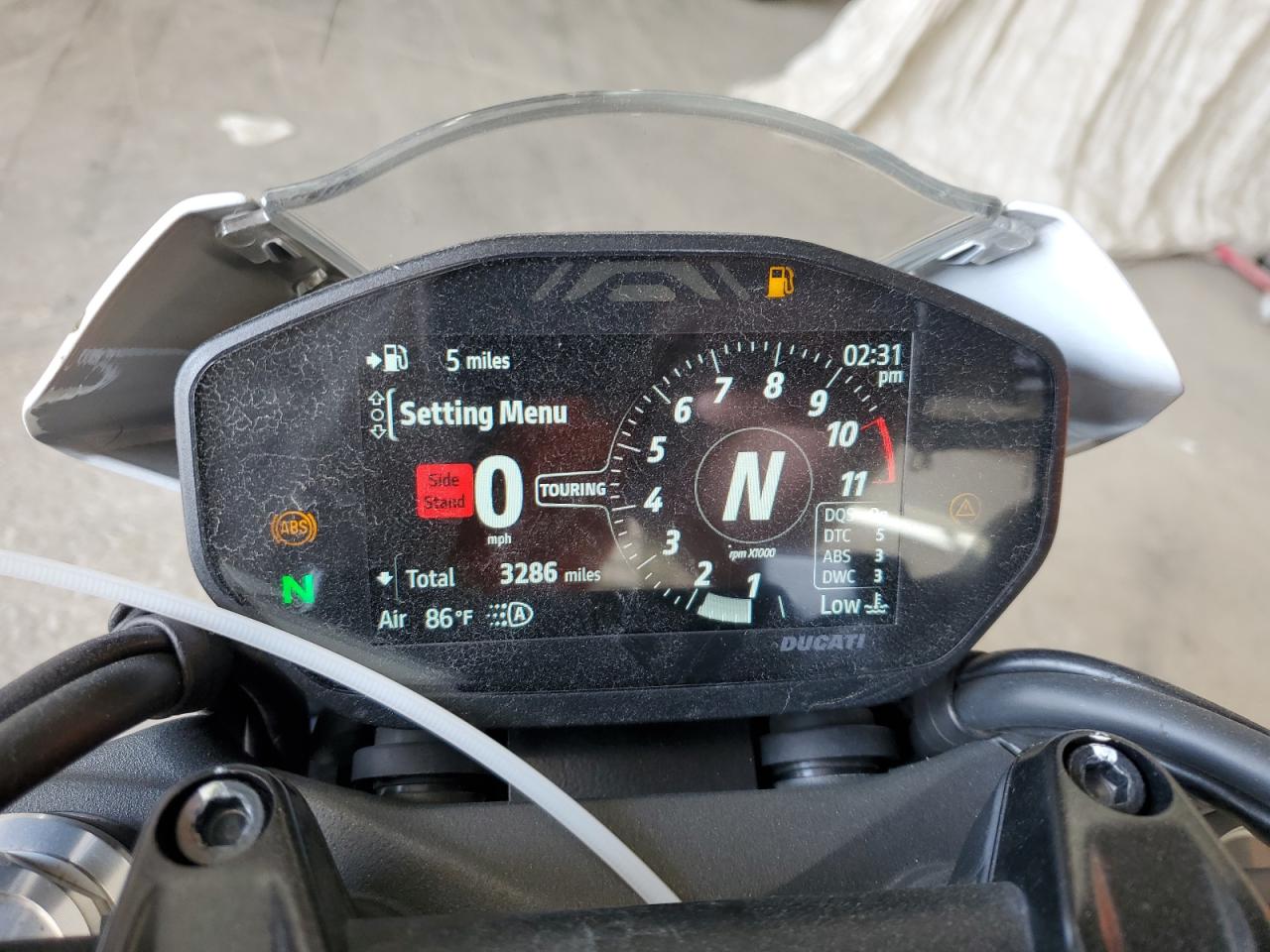 2024 Ducati Monster VIN: ZDMMAMDT9RB008758 Lot: 80476205