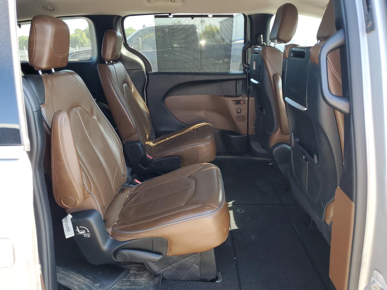 2018 Chrysler Pacifica Limited VIN: 2C4RC1GG1JR353541 Lot: 80166525