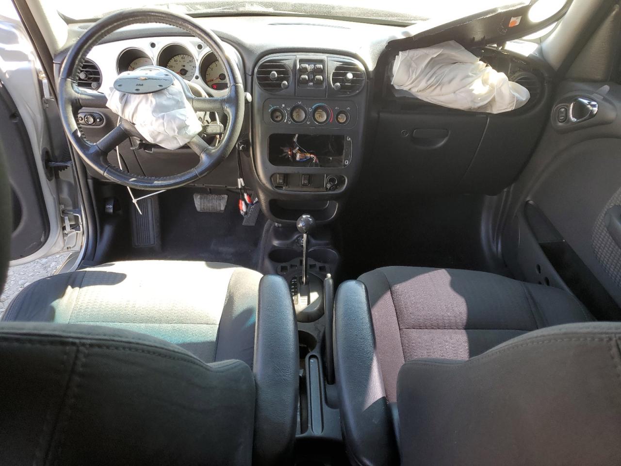 2005 Chrysler Pt Cruiser Limited VIN: 3C8FY68B65T601935 Lot: 80960605