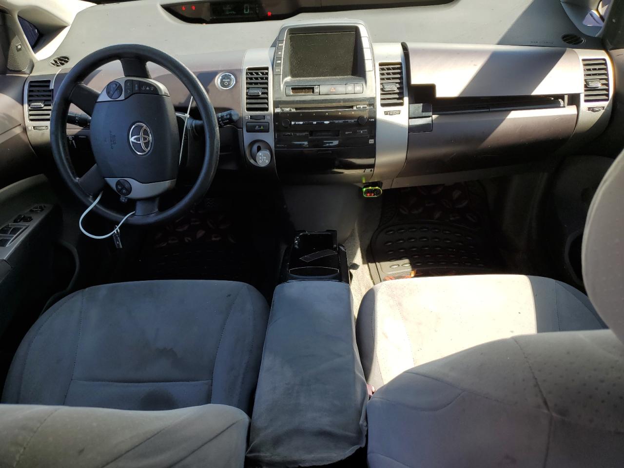 2005 Toyota Prius VIN: JTDKB20U257025966 Lot: 70531125