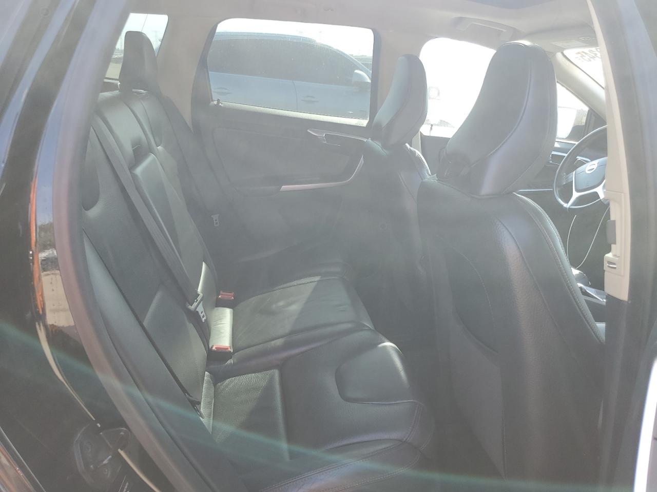 2011 Volvo Xc60 3.2 VIN: YV4952DZXB2158797 Lot: 80299345