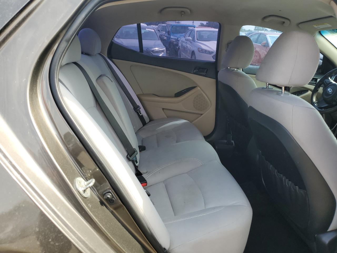 2014 Kia Optima VIN: 5XXGM4A72EG306547 Lot: 81003415