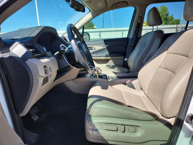  HONDA PILOT 2016 Белы
