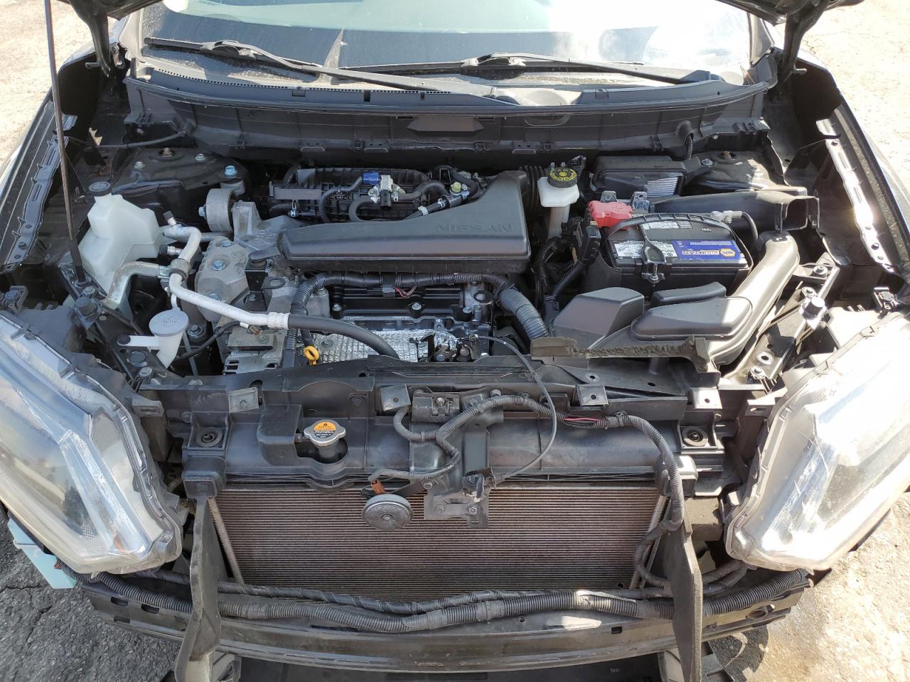 2016 Nissan Rogue S VIN: JN8AT2MT1GW017588 Lot: 80723995