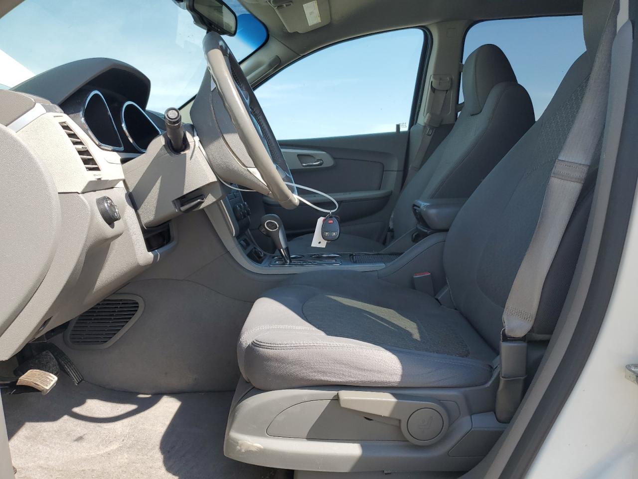 2011 Chevrolet Traverse Ls VIN: 1GNKRFED1BJ386526 Lot: 80832405