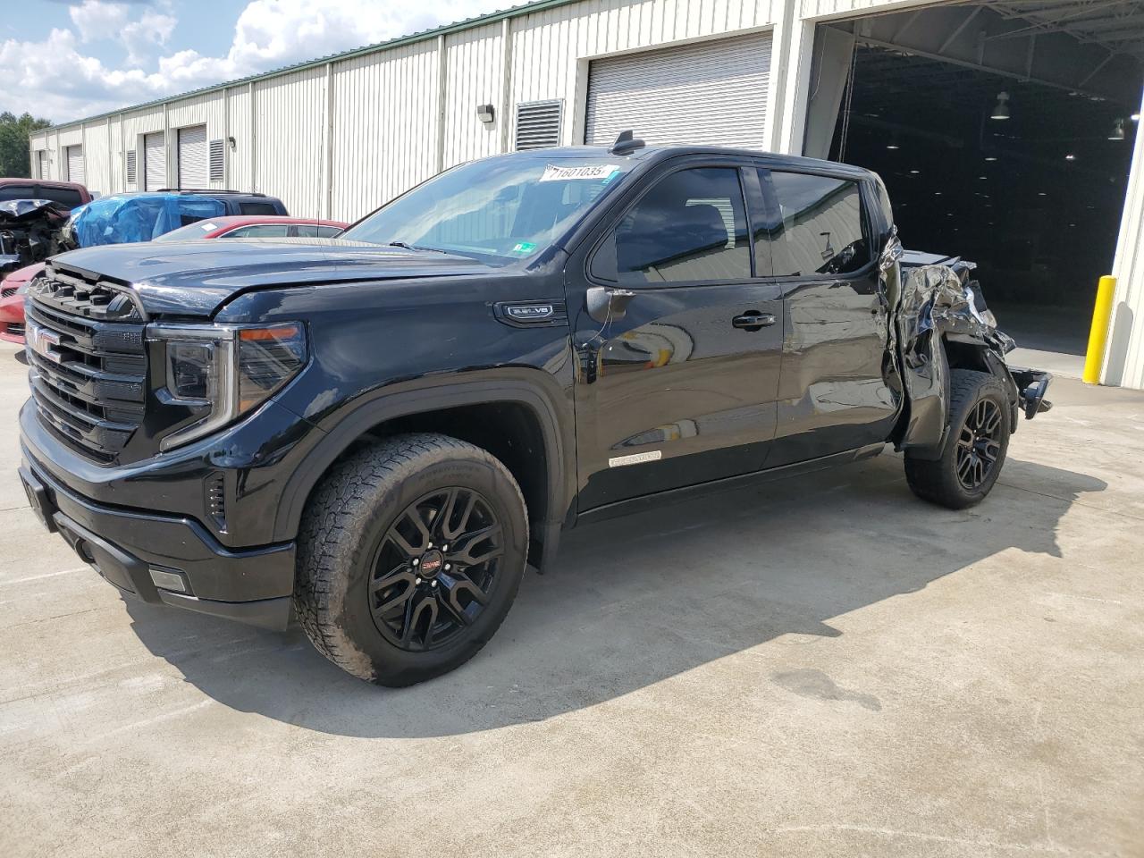 2022 GMC Sierra K1500 Elevation