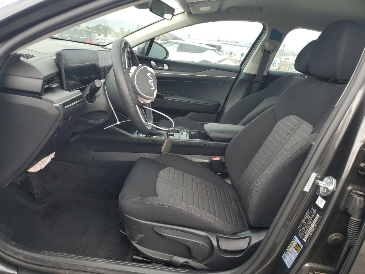 2025 Kia K5 Lxs VIN: KNAG24J70S5290772 Lot: 80966625