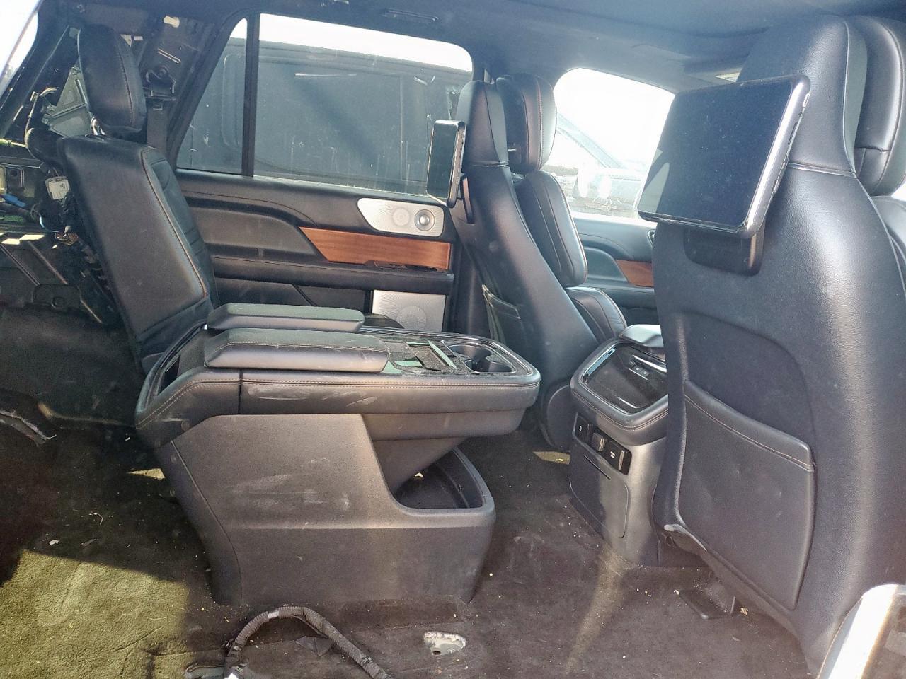 2022 Lincoln Navigator Black Label VIN: 5LMJJ2TTXNEL08458 Lot: 70804975