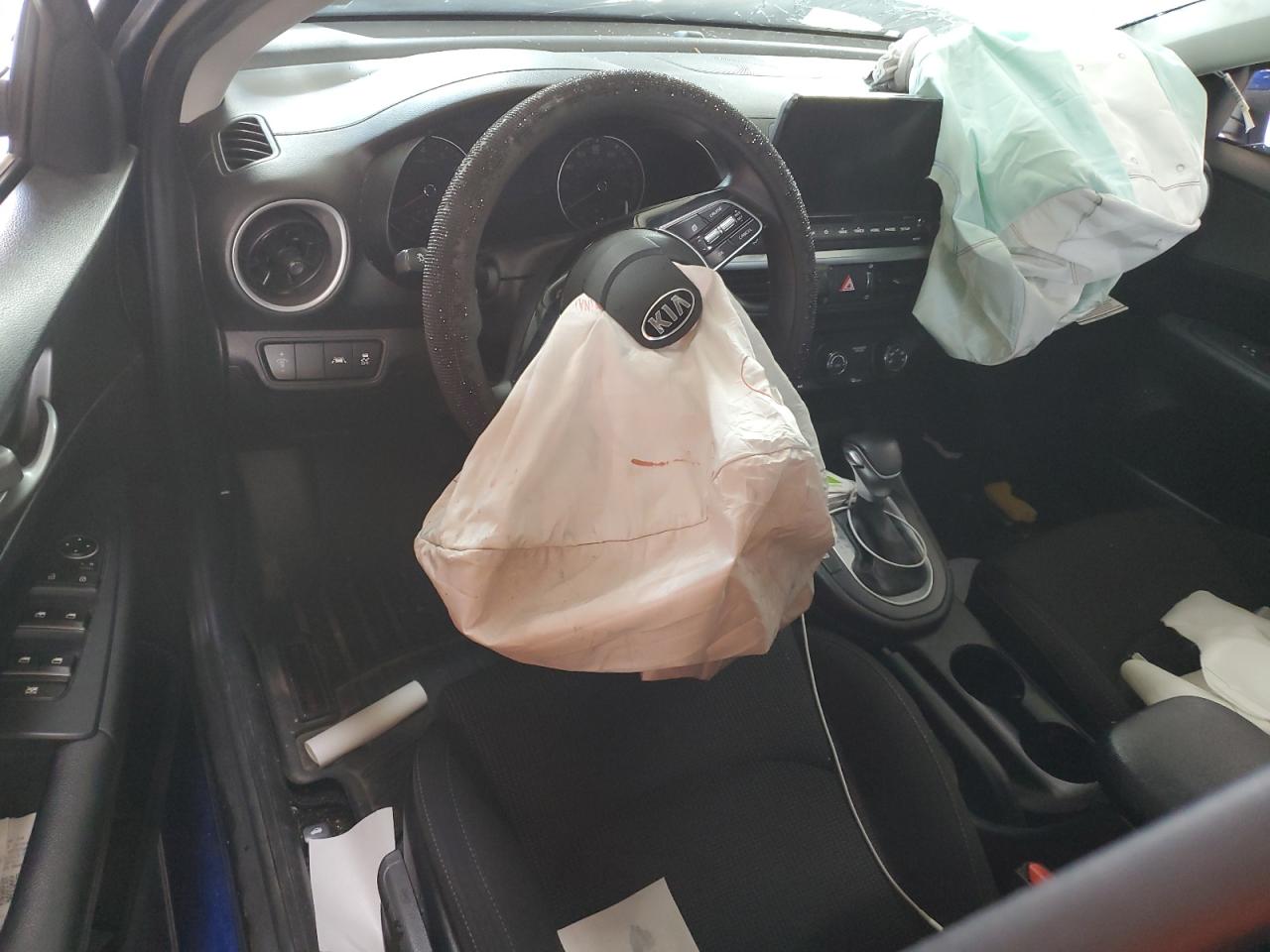 2020 Kia Forte Fe VIN: 3KPF24AD8LE195399 Lot: 84209045