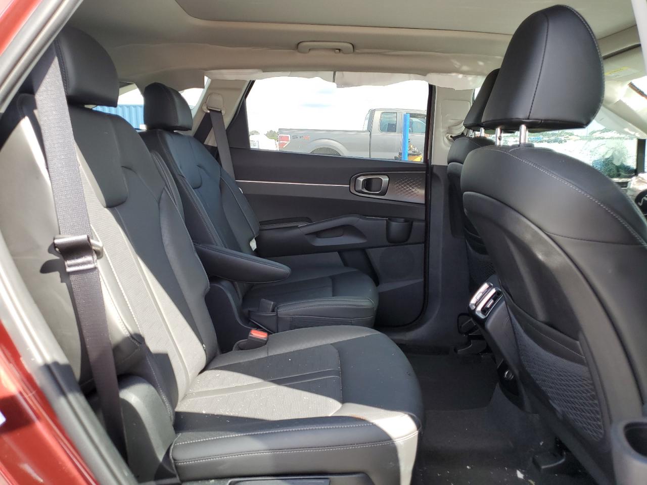 2024 Kia Sorento Ex VIN: 5XYRH4JF4RG258247 Lot: 80941895