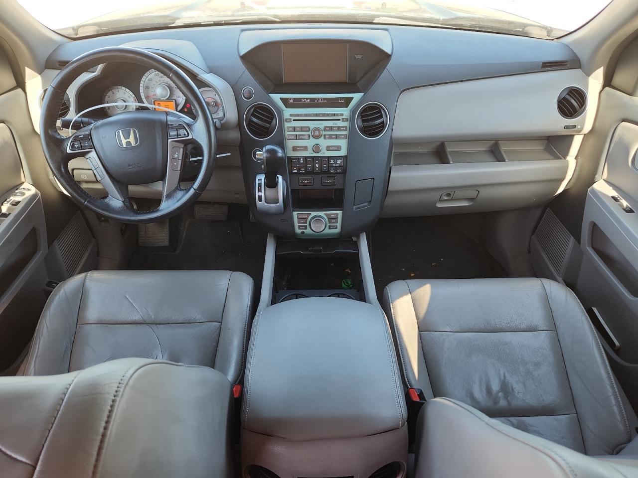 2011 Honda Pilot Exln VIN: 5FNYF4H78BB010399 Lot: 71929095