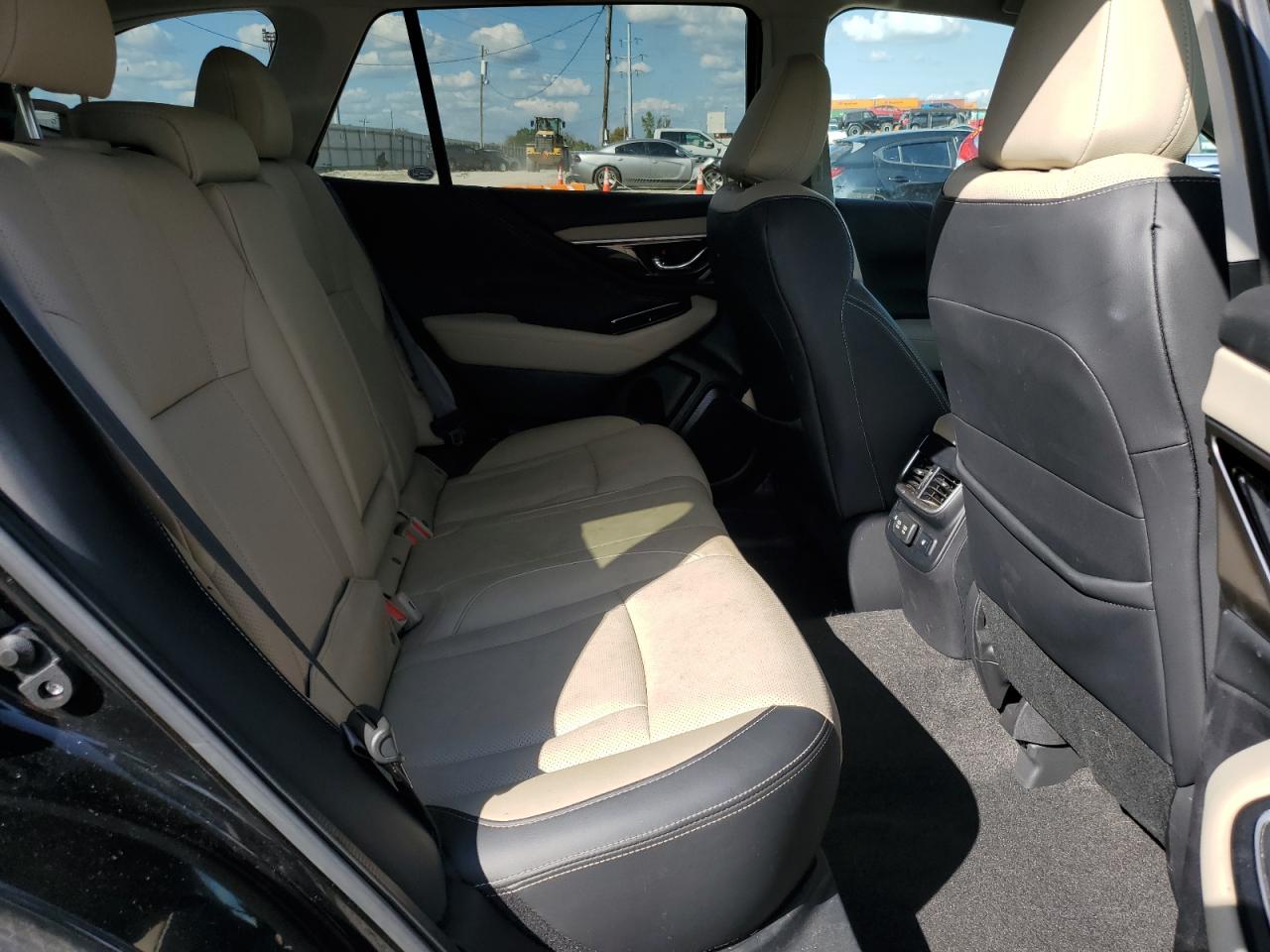 2021 Subaru Outback Limited VIN: 4S4BTAMC5M3194003 Lot: 83974725