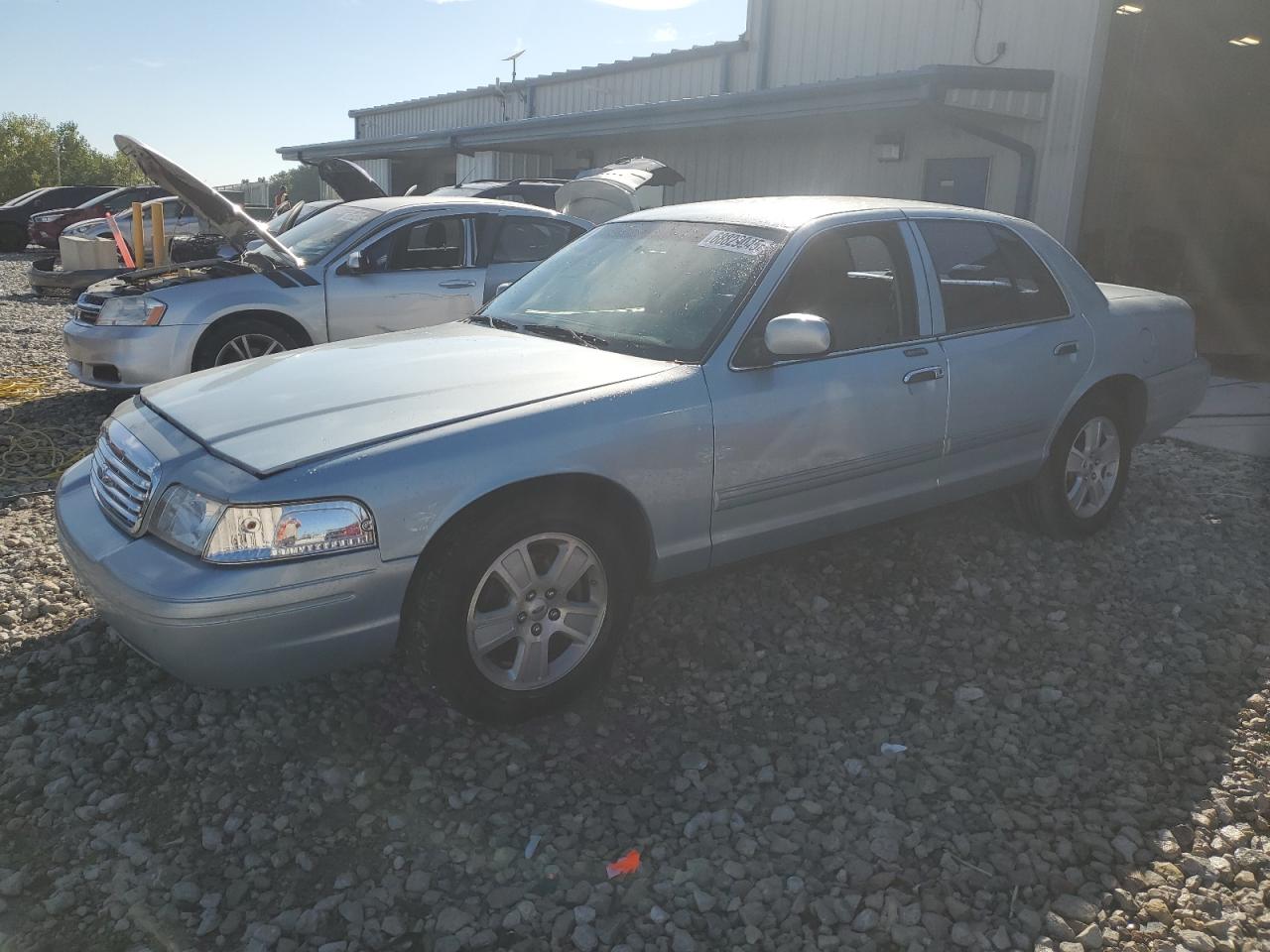 2011 Ford Crown Victoria Lx