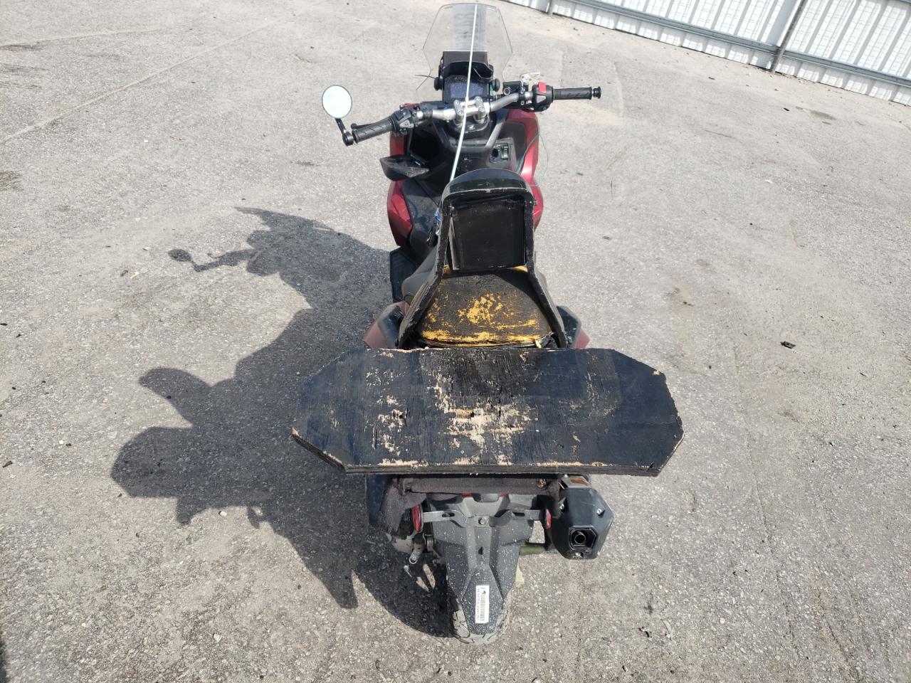 2024 Honda Adv160 A VIN: MLHKF5451R5001083 Lot: 84365915