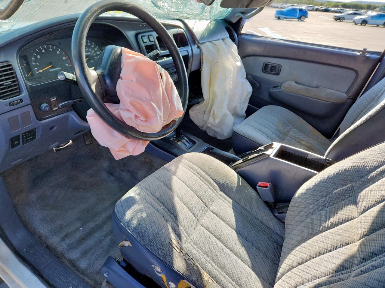 1996 Toyota 4Runner Sr5 VIN: JT3GN86R7T0001045 Lot: 81717805