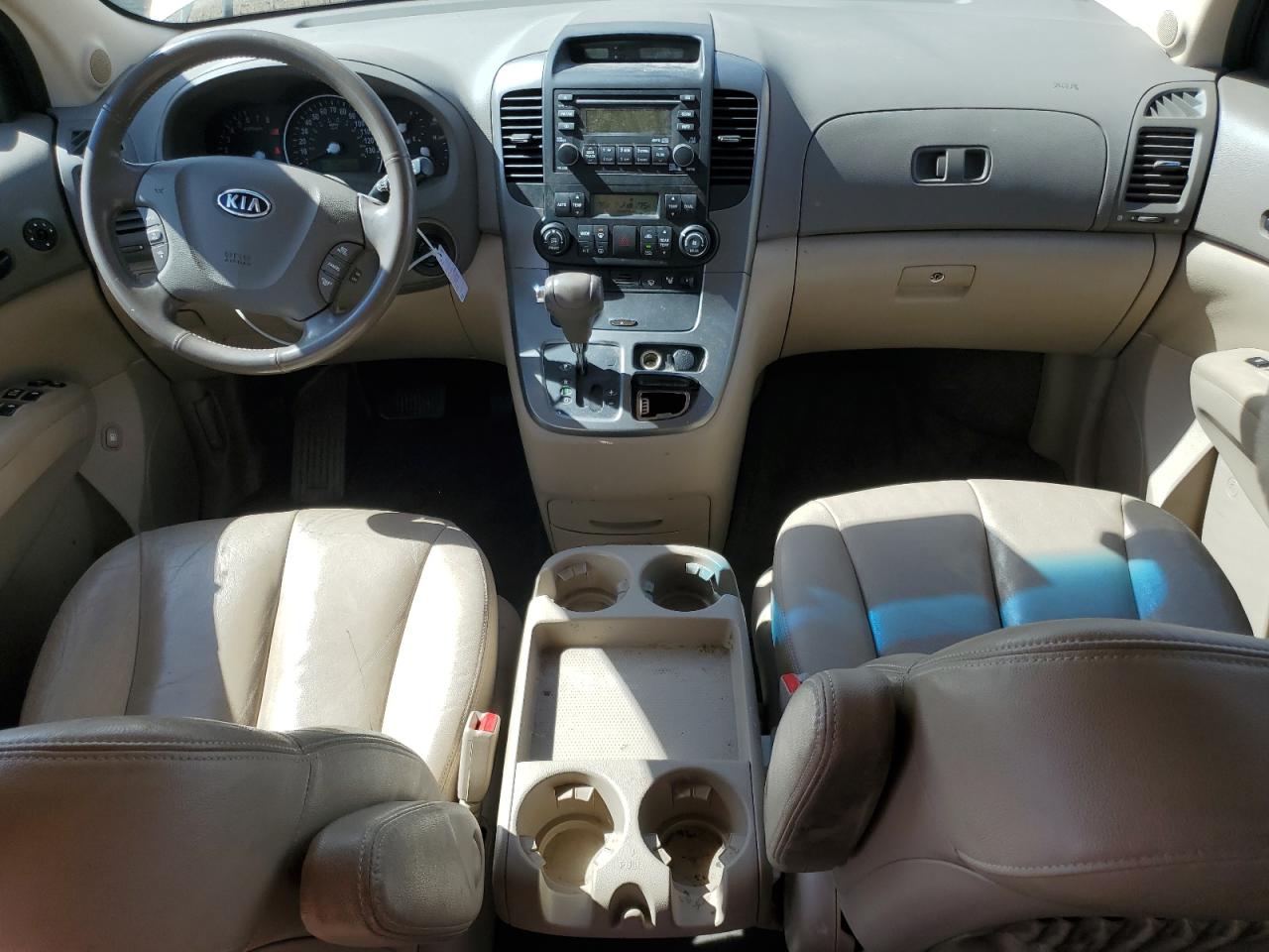 2008 Kia Sedona Ex VIN: KNDMB233686199075 Lot: 81818595