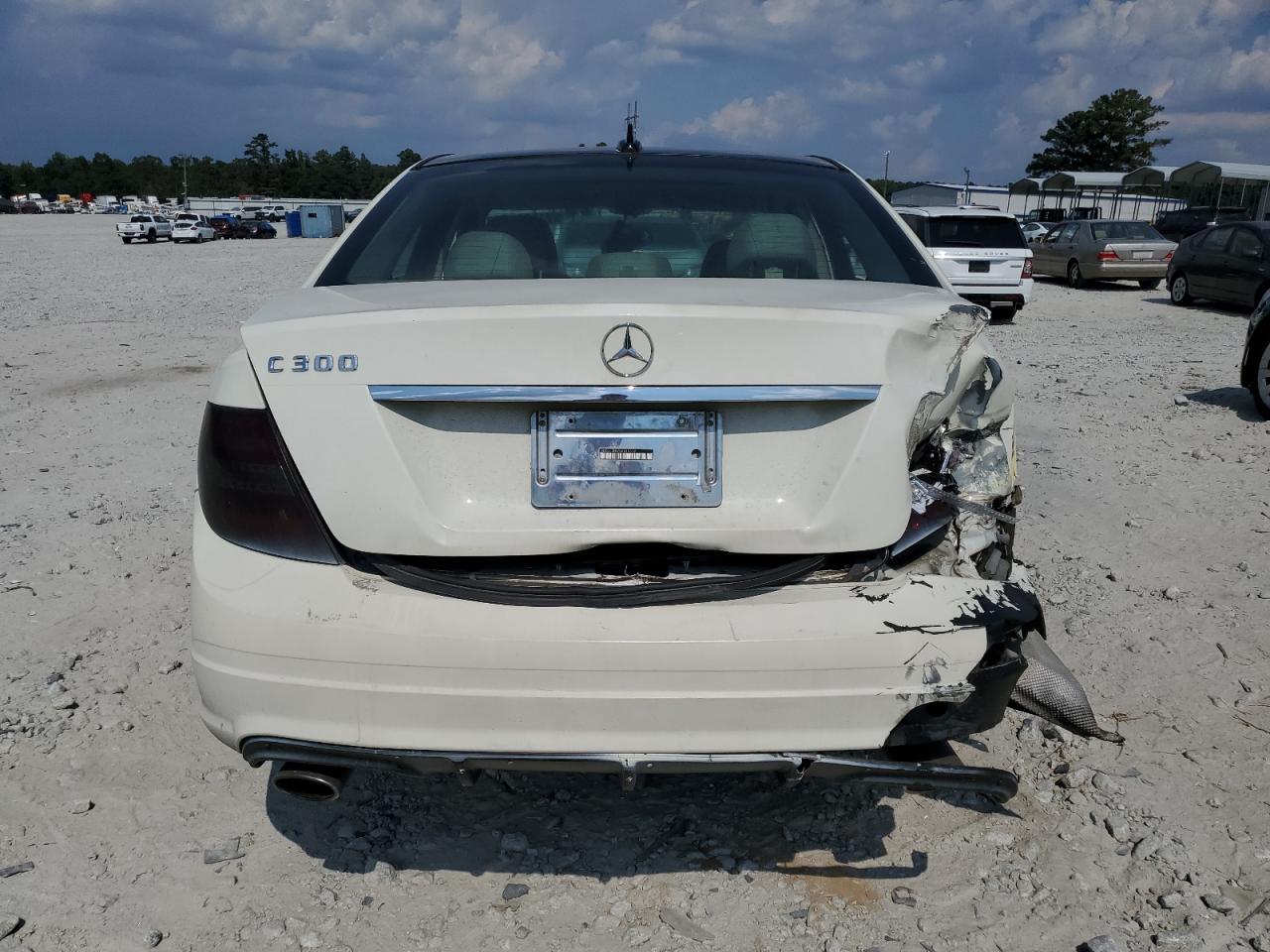 2011 Mercedes-Benz C 300 VIN: WDDGF5EB7BA510319 Lot: 71832155