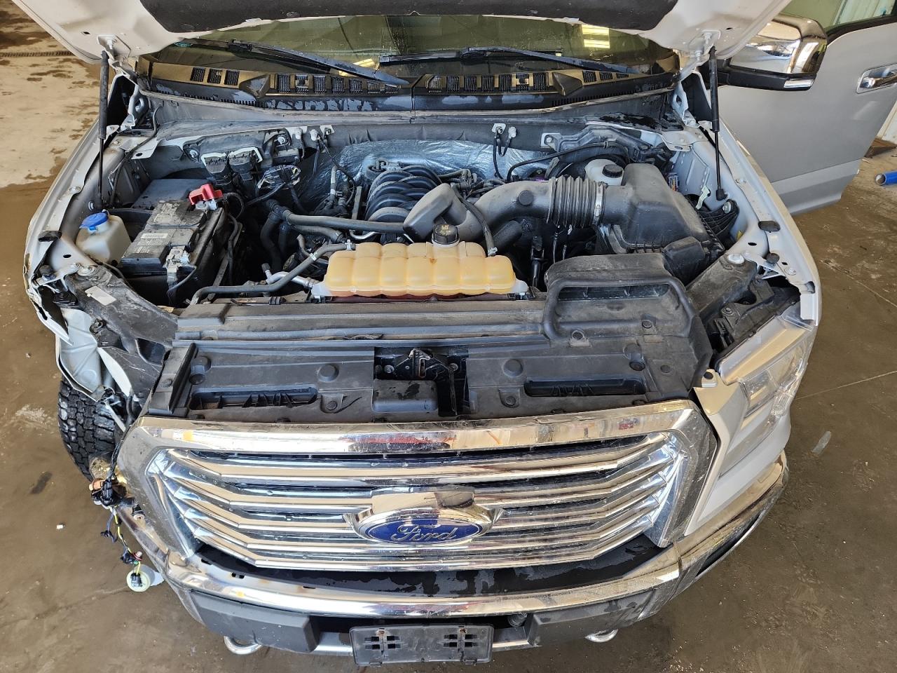 2017 Ford F150 Super Cab VIN: 1FTFX1EF0HFC20708 Lot: 84249435