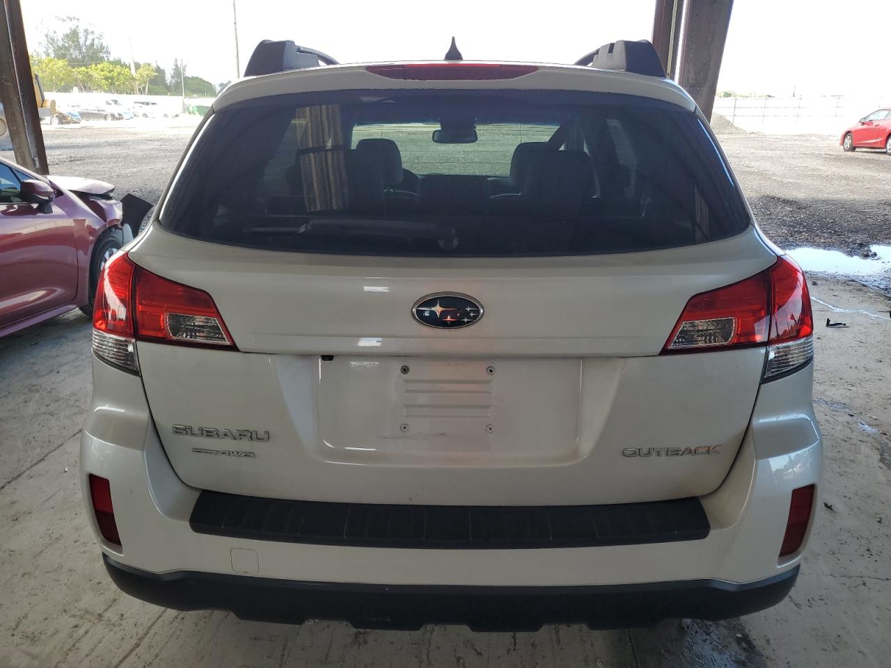 2014 Subaru Outback 2.5I Premium VIN: 4S4BRCDC5E3236407 Lot: 80619145