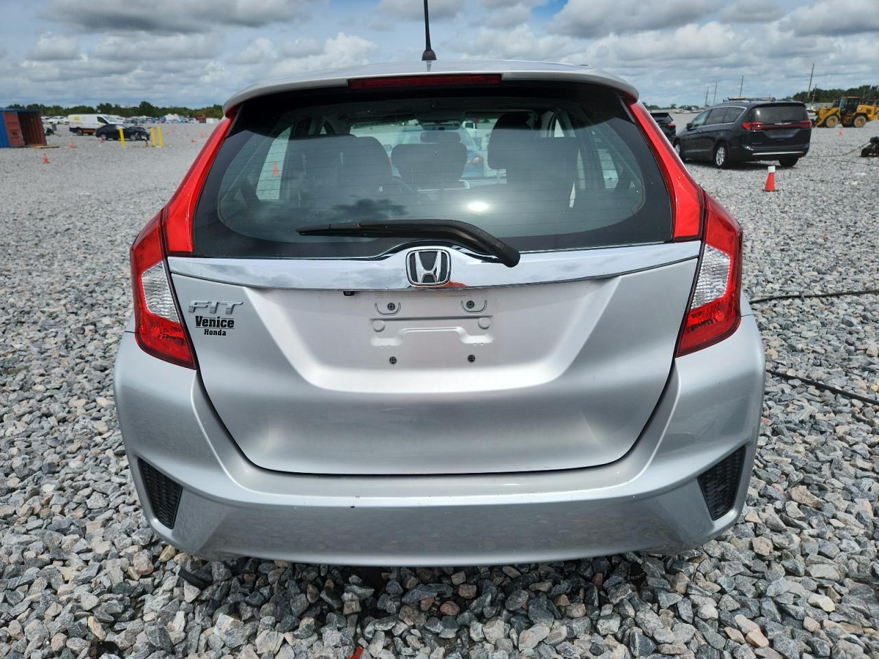 2015 Honda Fit Ex VIN: 3HGGK5H89FM752478 Lot: 81310535