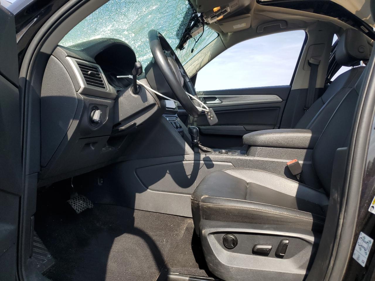 2019 Volkswagen Atlas Se VIN: 1V2UR2CA1KC607158 Lot: 83865065