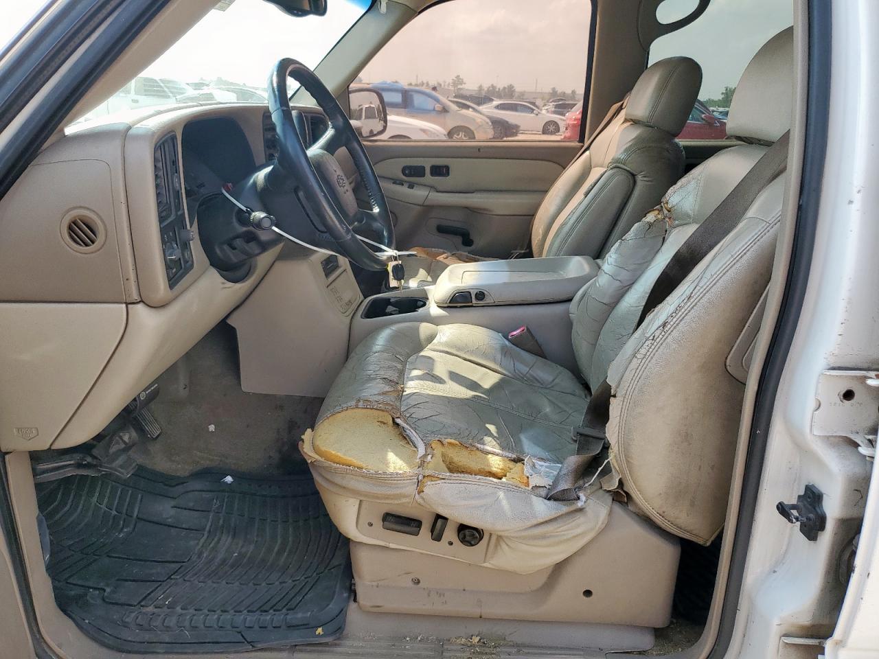 2002 Chevrolet Suburban C1500 VIN: 3GNEC16Z42G177309 Lot: 81143395