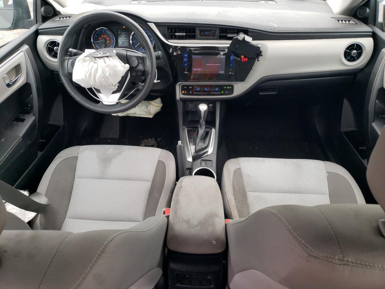 2019 Toyota Corolla L VIN: 2T1BURHE2KC187090 Lot: 84708715