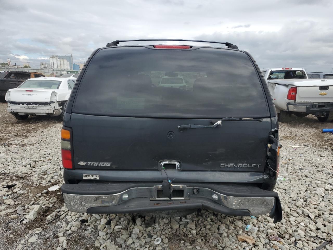 2005 Chevrolet Tahoe C1500 VIN: 1GNEC13V75J218794 Lot: 81283455