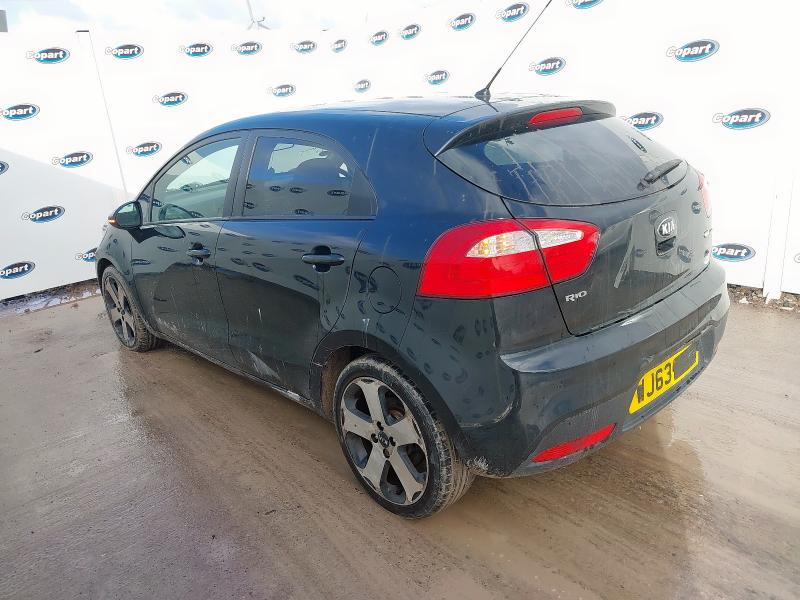2013 KIA RIO 3