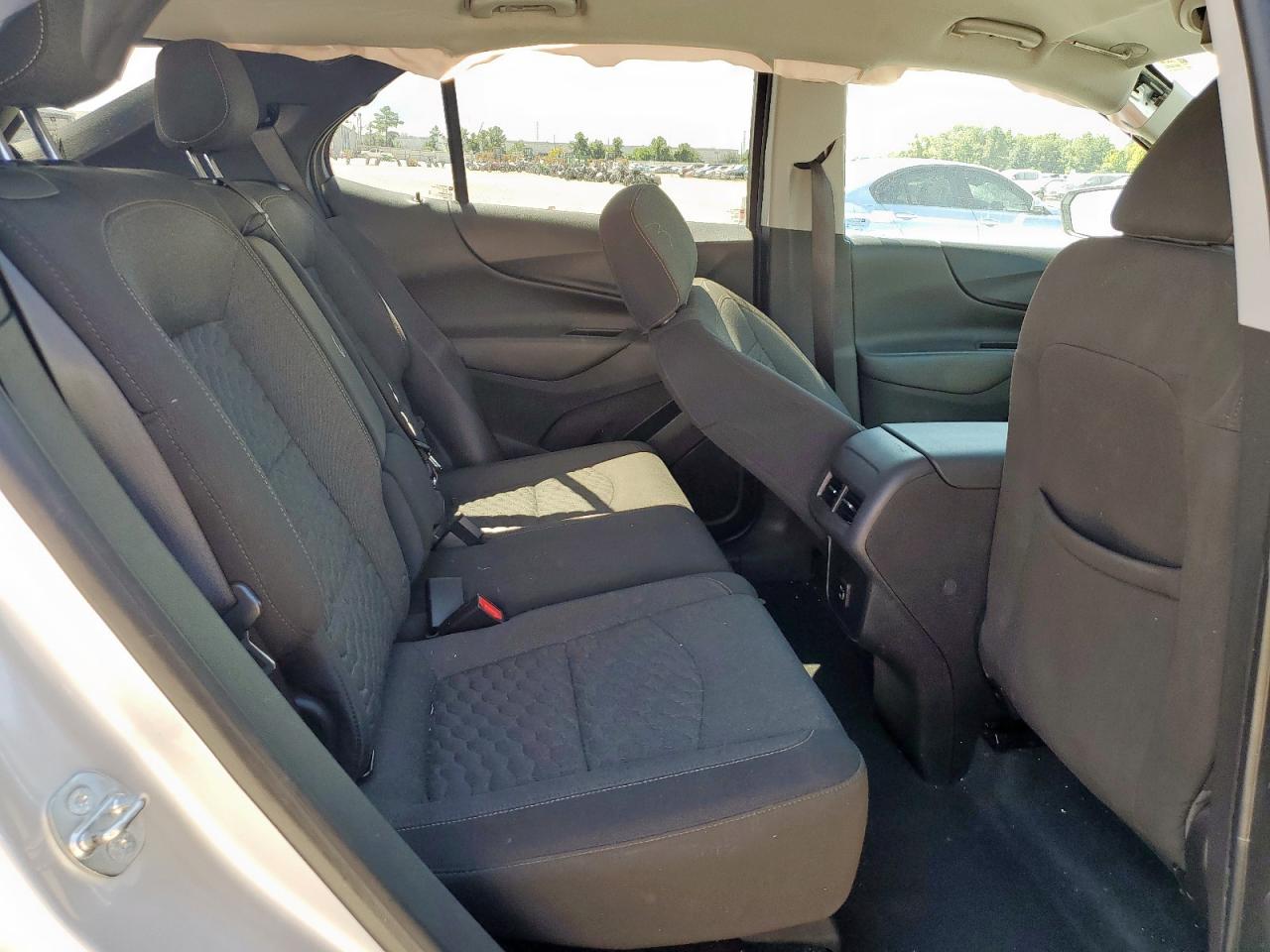 2021 Chevrolet Equinox Lt VIN: 3GNAXKEV8MS105858 Lot: 83841045