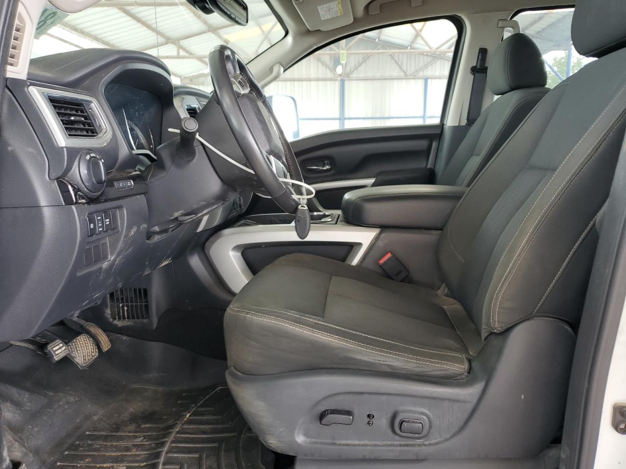 2017 Nissan Titan Xd Sl VIN: 1N6BA1F29HN517832 Lot: 84434405