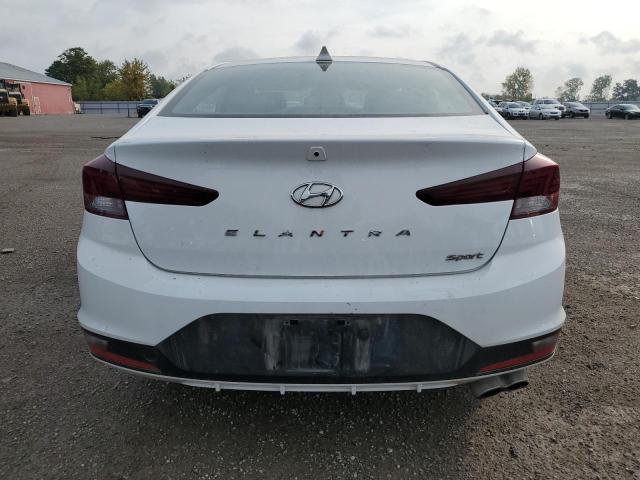  HYUNDAI ELANTRA 2019 Белы