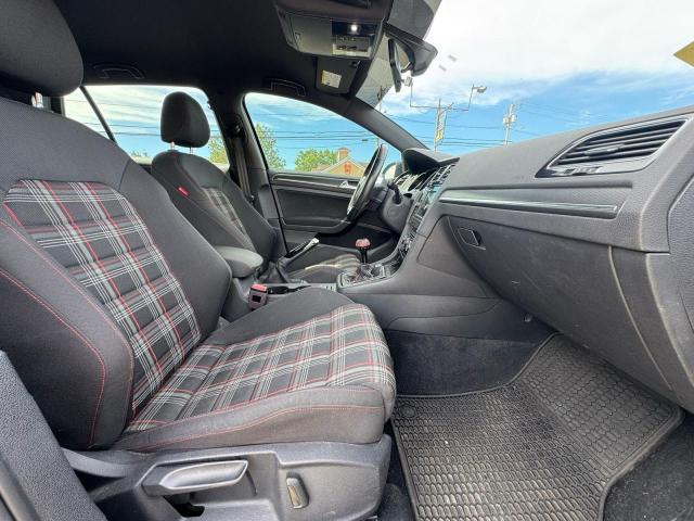  VOLKSWAGEN GTI 2019 Черный