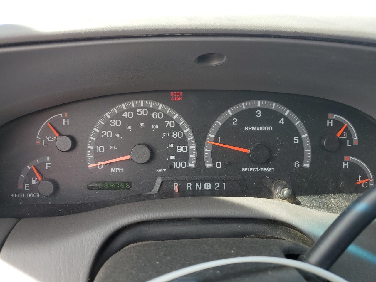 1999 Ford F150 VIN: 1FTRX08L3XKA96271 Lot: 82121395