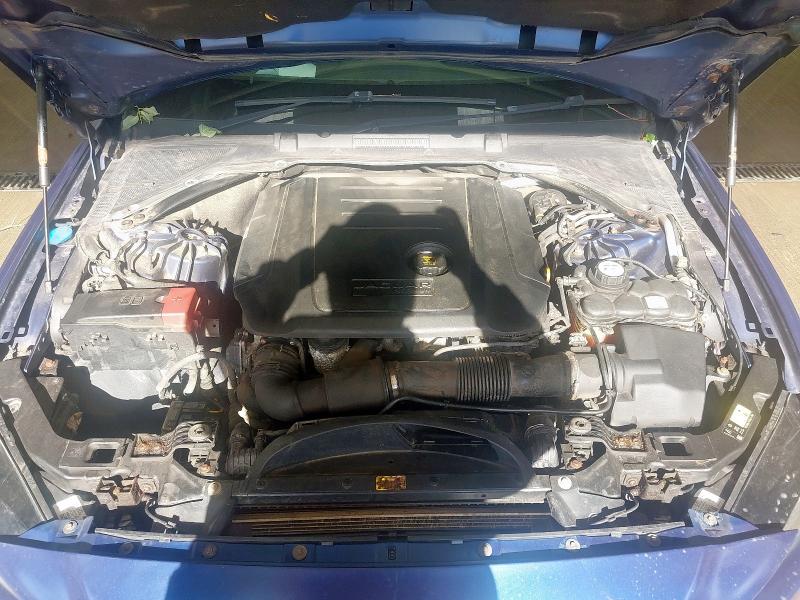 2015 JAGUAR XE SE D 