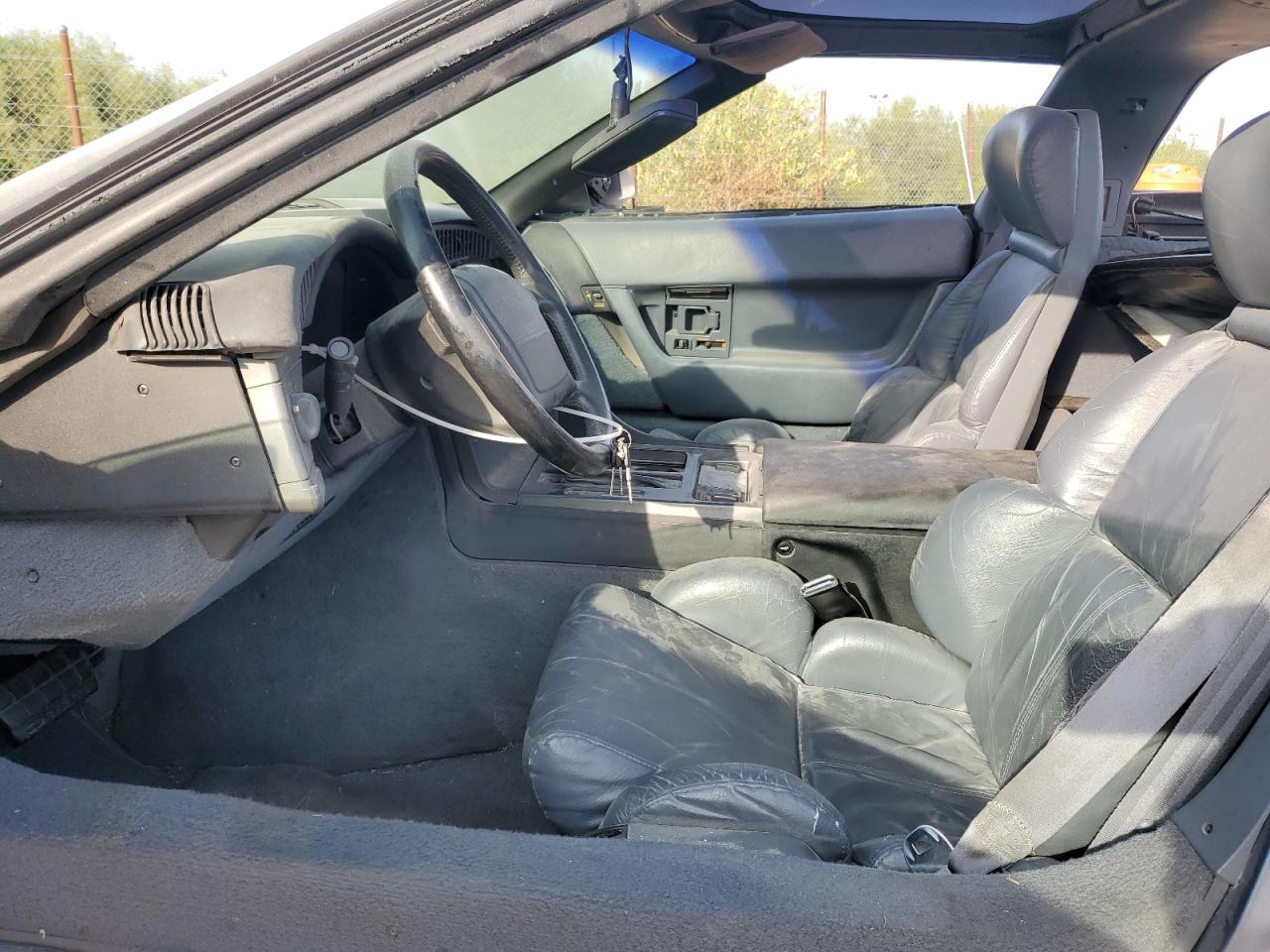 1991 Chevrolet Corvette VIN: 1G1YY2382M5105696 Lot: 80547455