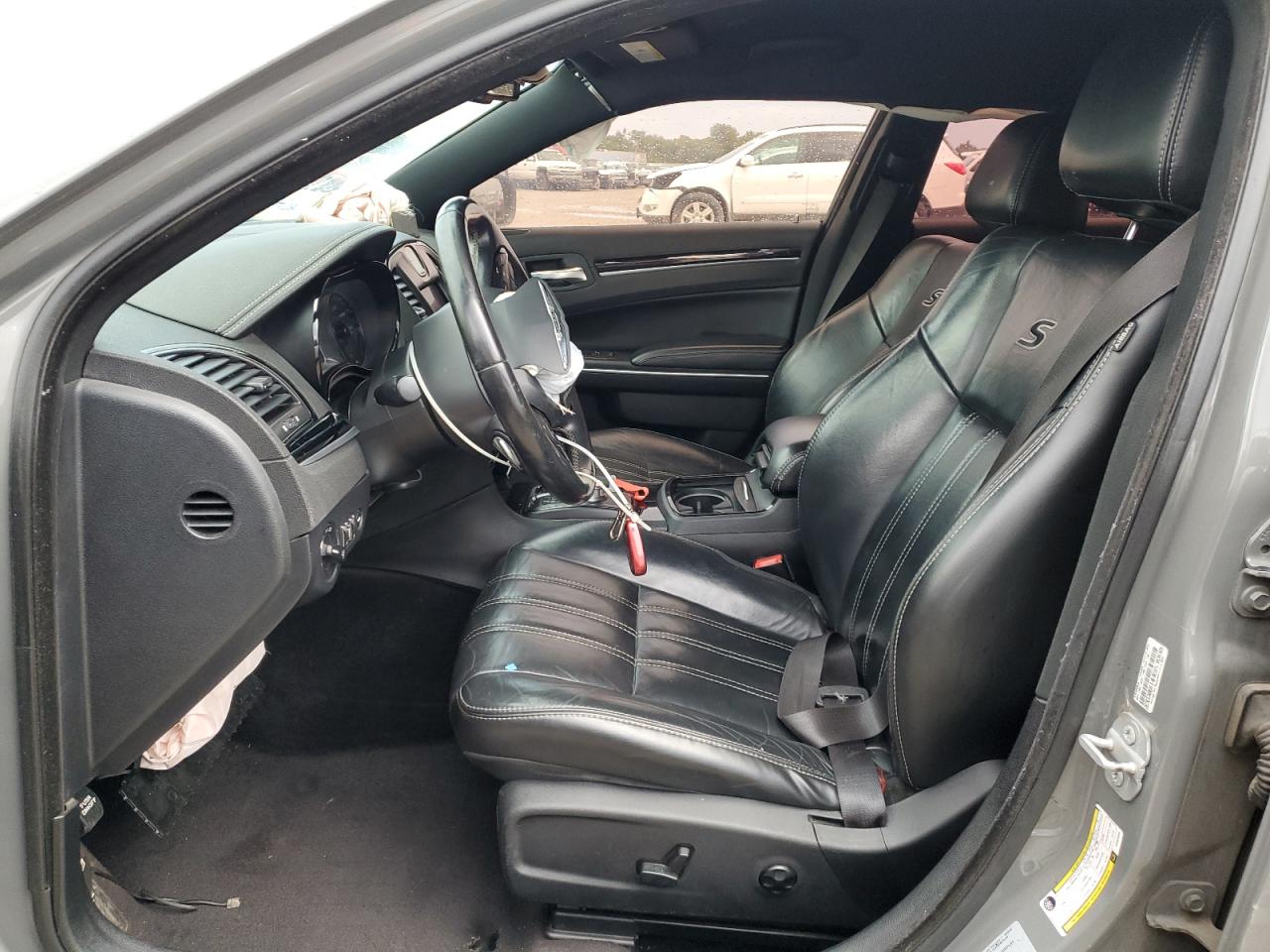 2017 Chrysler 300 S VIN: 2C3CCABG8HH663008 Lot: 81263545