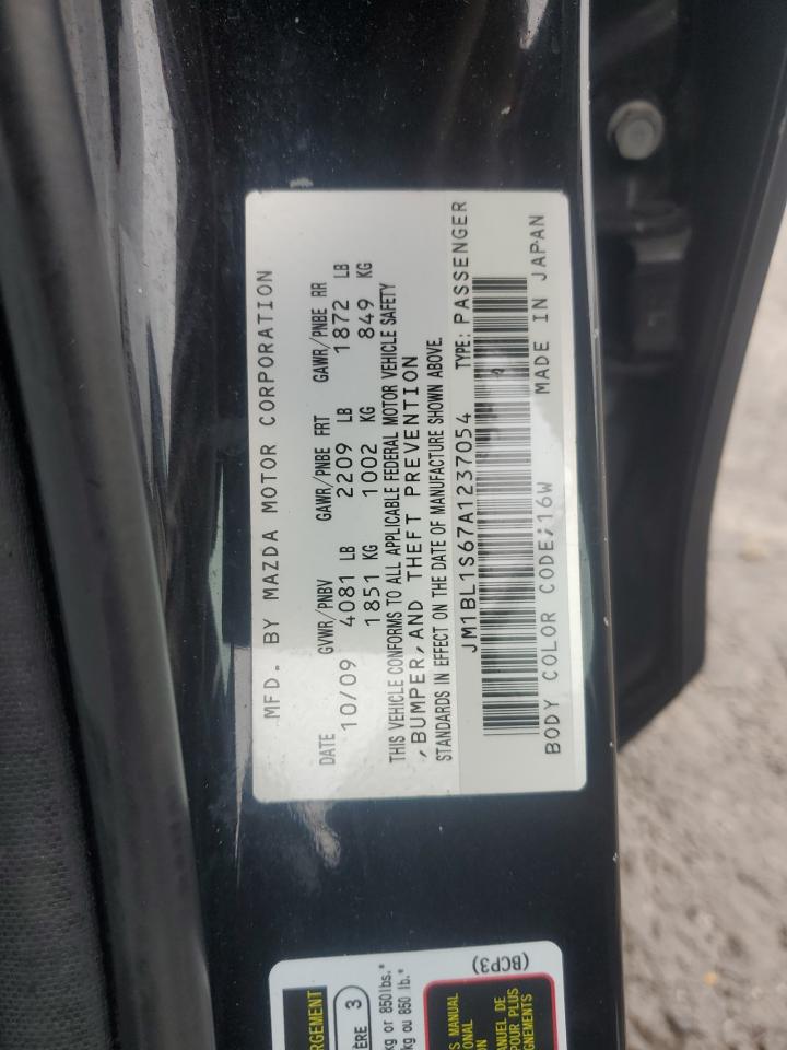 2010 Mazda 3 S VIN: JM1BL1S67A1237054 Lot: 81317245