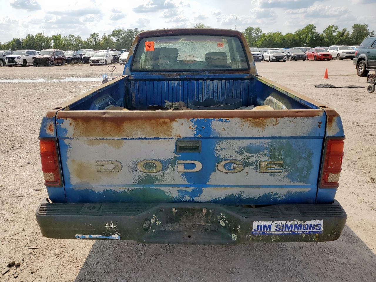 1993 Dodge Dakota VIN: 1B7FL23X1PS135704 Lot: 71324365