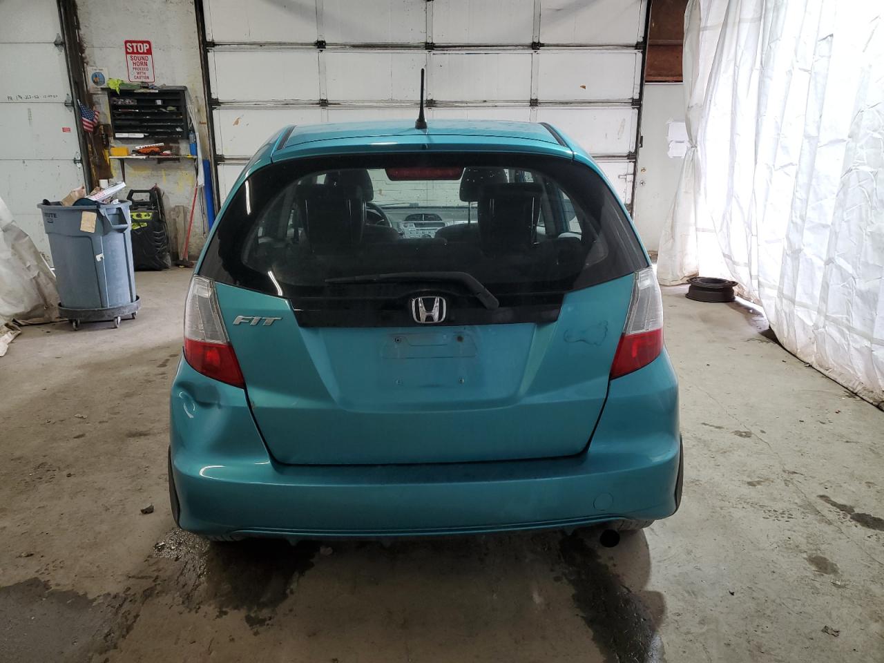 2013 Honda Fit VIN: JHMGE8G38DC000023 Lot: 84194975