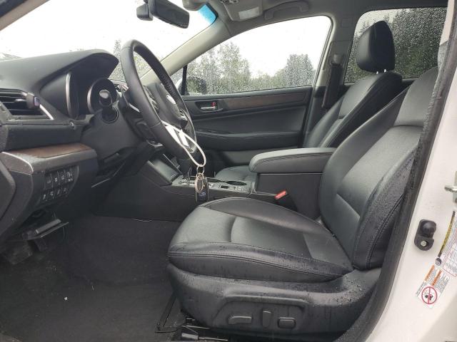  SUBARU OUTBACK 2017 Белы