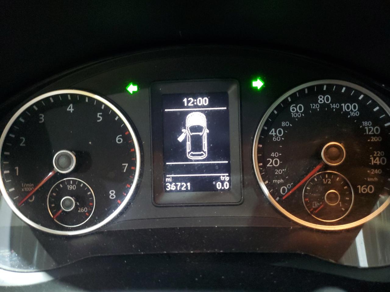 2017 Volkswagen Tiguan S VIN: WVGAV7AX3HK053393 Lot: 81577945