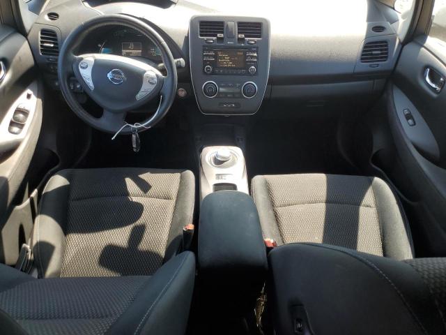  NISSAN LEAF 2015 Srebrny