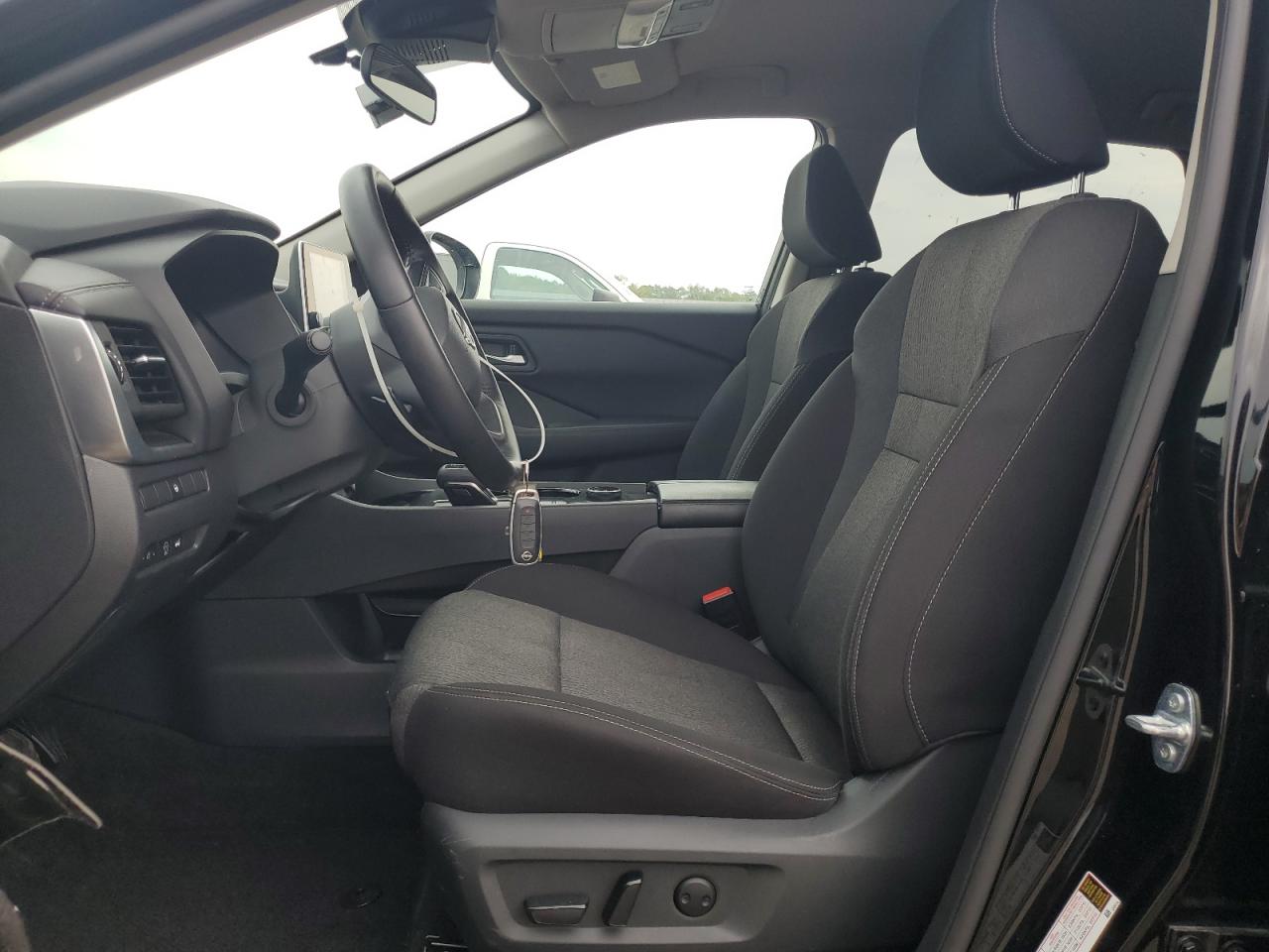 2025 Nissan Rogue Sv VIN: 5N1BT3BB1SC774853 Lot: 84001705