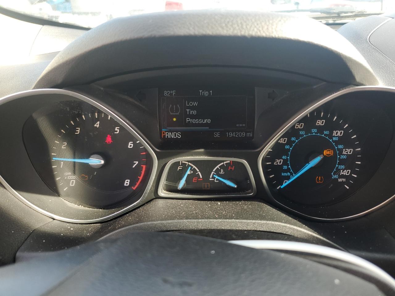 2014 Ford Escape Titanium VIN: 1FMCU9J98EUE04517 Lot: 80100055