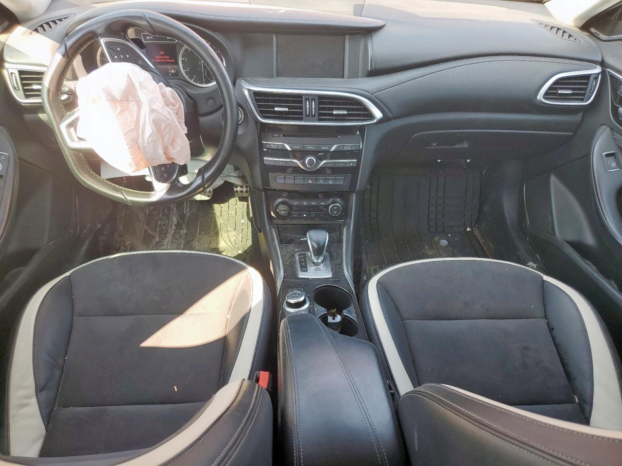 2018 Infiniti Qx30 Base VIN: SJKCH5CP7JA046610 Lot: 81071975