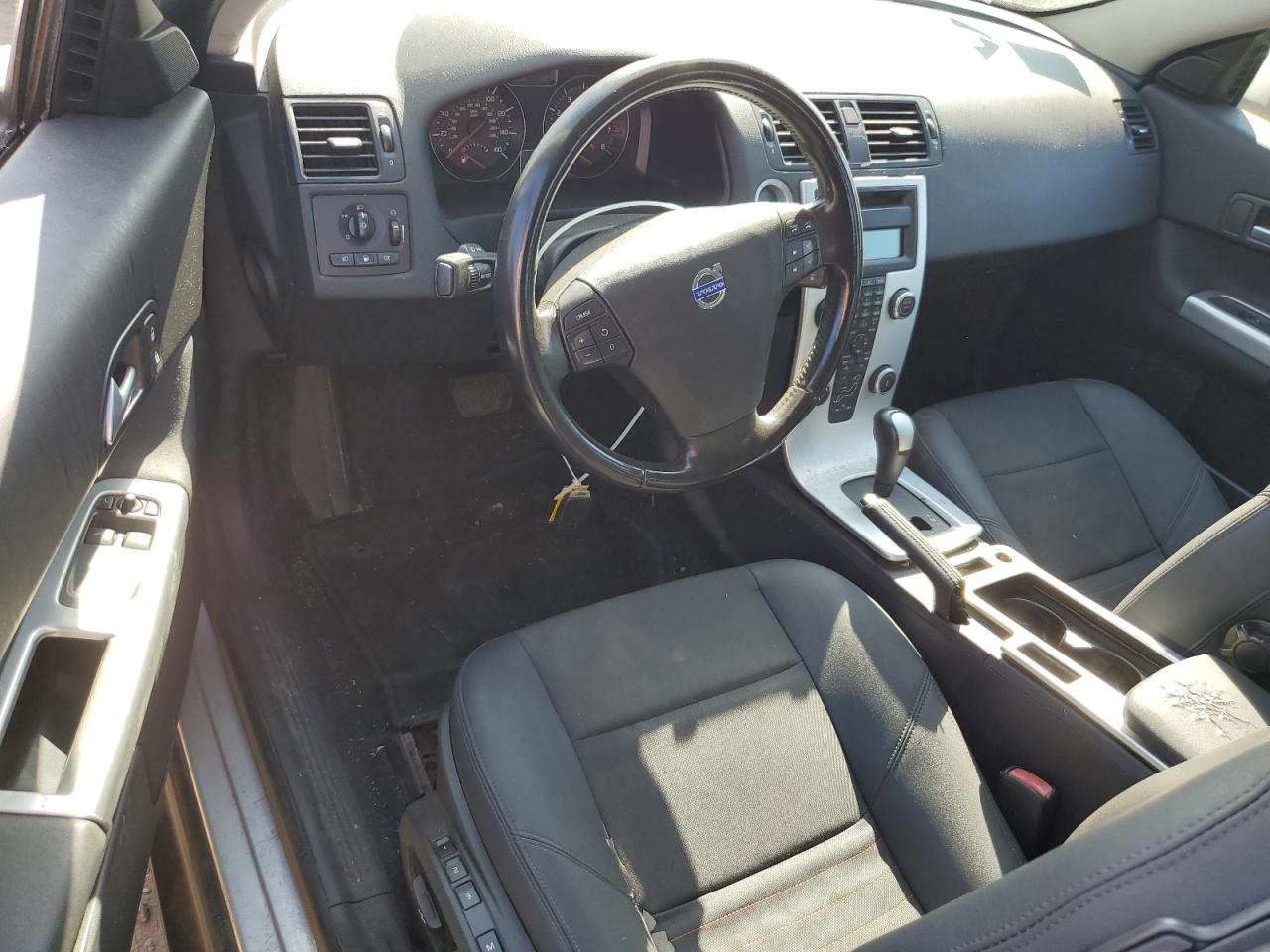 2011 Volvo C30 T5 VIN: YV1672MK8B2195800 Lot: 84560155