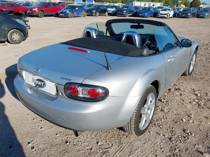 2006 MAZDA MX-5 