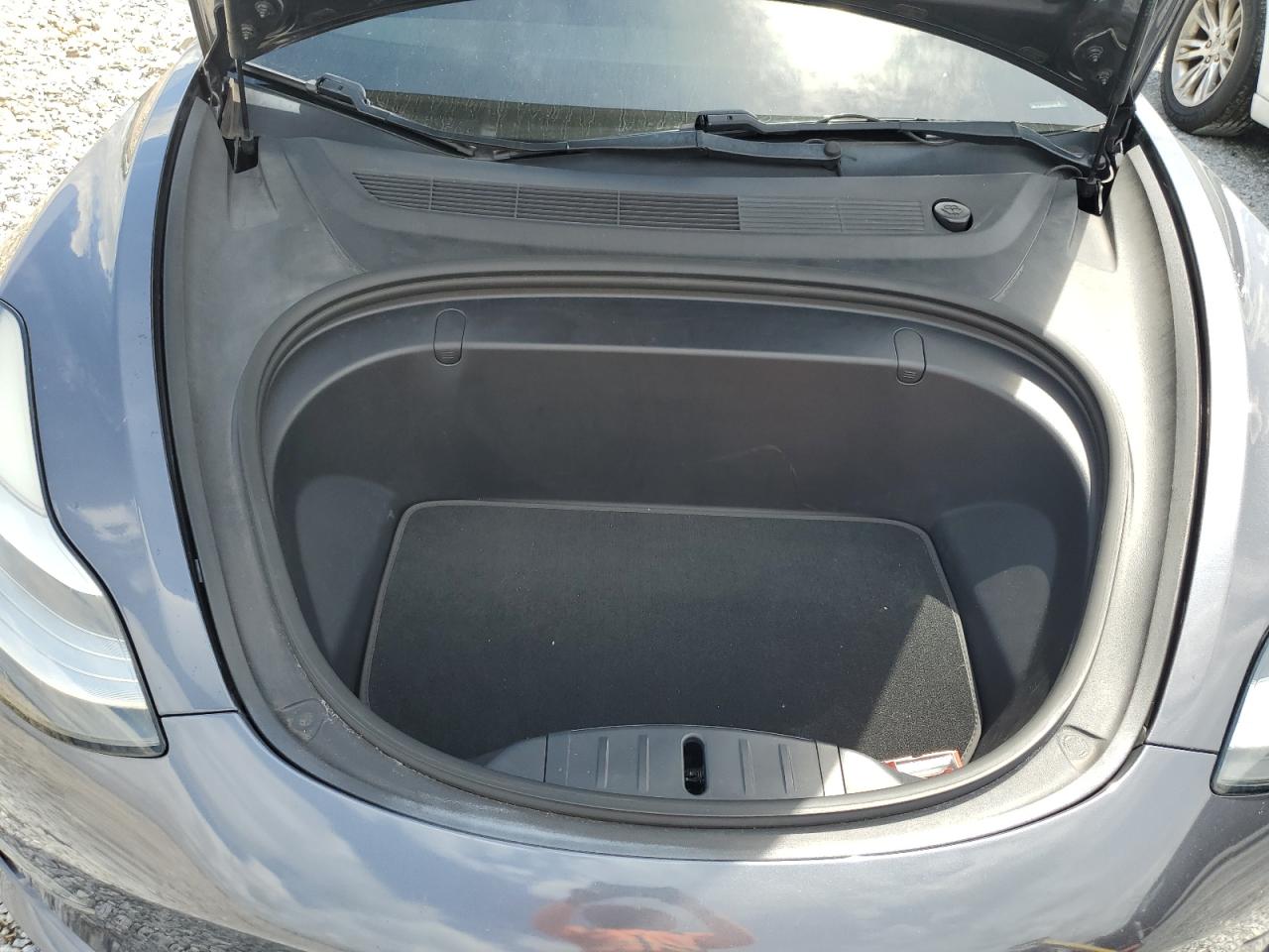 2018 Tesla Model 3 VIN: 5YJ3E1EB3JF132476 Lot: 80780125